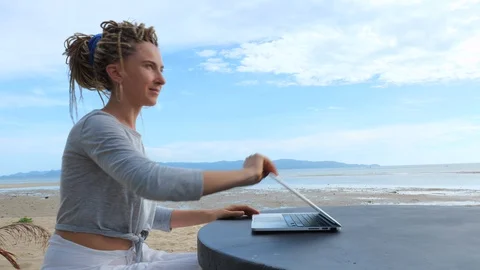 Freelance outdoor work concept Stock Footage 129302307