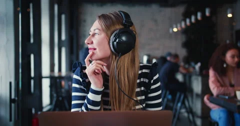 Freelance work concept. Young happy female blonde Caucasian IT freelancer using Stock Footage 152559245