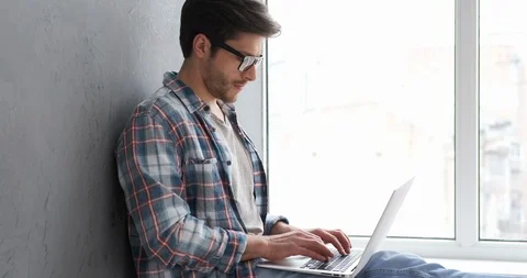 Freelancer typing on laptop Video stock 105691597