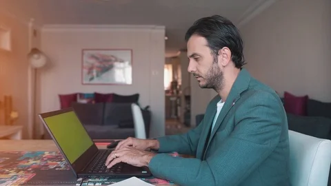 Freelancer is working on laptop in home. Stock Footage 119646712
