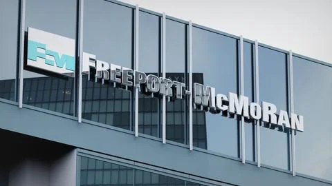 Freeport McMoRan Stock data presented on the logo of the office facade editorial Stock Photos