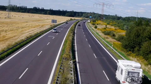 Freeway in late summer 스톡 동영상 32962958