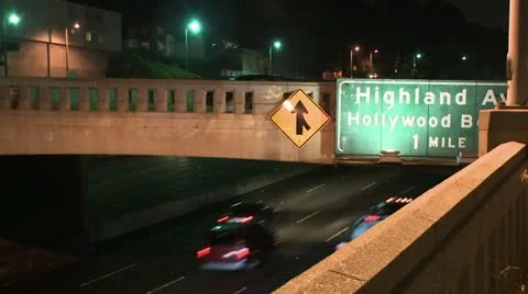 Freeway in Los Angeles Vídeo Stock 12716705