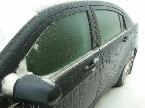 Freezing car 写真素材
