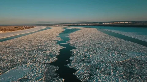 Freezing of the Lena River Video stock 88163010