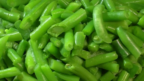 Freezing snap beens 스톡 동영상 157094099