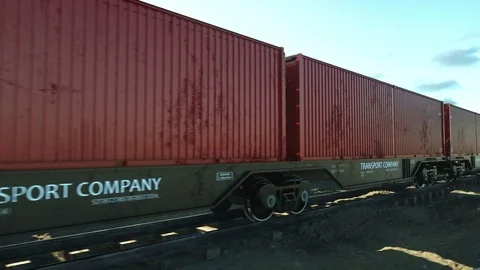 Freight train with cargo containers. Logystic concept. 4k animation Stockbeeldmateriaal 73152556
