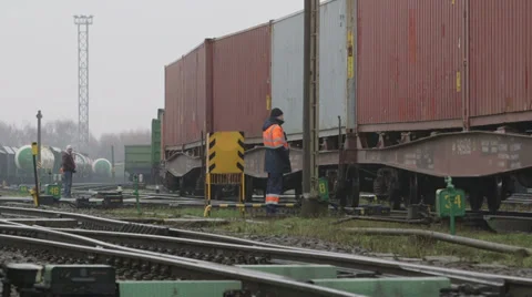 Freight train Stock Footage 33326534