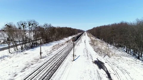 Freight train goes towards the camera, aerial survey 스톡 동영상 87801086
