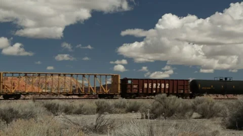 Freight Train in New Mexico Vídeo Stock 48240857