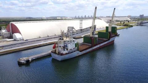 FREIGHTER LOADING AT CSX ROCKPORT FACILITY  PORT TAMPA BAY Stock Photos