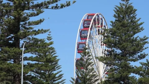 Fremantle ferris wheel rotating 스톡 동영상 131282517
