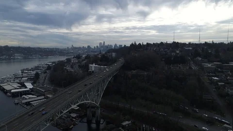 Fremont Bridge Downtown Seattle 動画素材 84579776