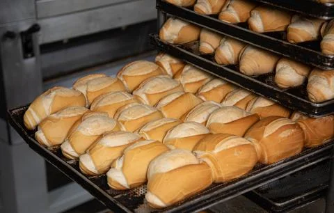 French bread in production inside the bakery Foto stock