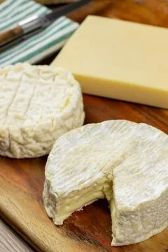 French cheese platter, close-up Stock-Fotos