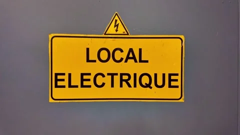 French electrical room warning sign with high voltage symbol Vídeo Stock 331120197