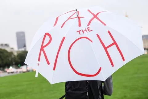 French environmental groups protest about 'big polluters' taxation in Paris, Fra Stock Photos