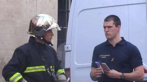 French fireman Vidéo 12660096