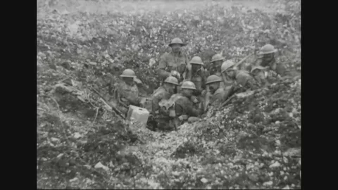 French Troops digging trenches during first world war 1 - 1918 Stock Footage