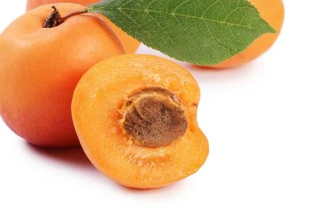 Fresh apricot with a leaf 스톡 사진