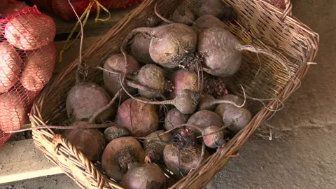 Fresh beet on wooden surface. Stock-Footage 153809971