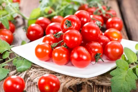 Fresh cherry tomatoes Foto stock