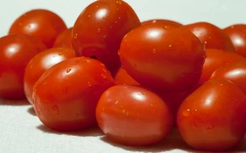 Fresh Cherry Tomatoes Fotos de archivo