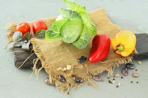 Fresh chinese cabbage on grey table 库存照片