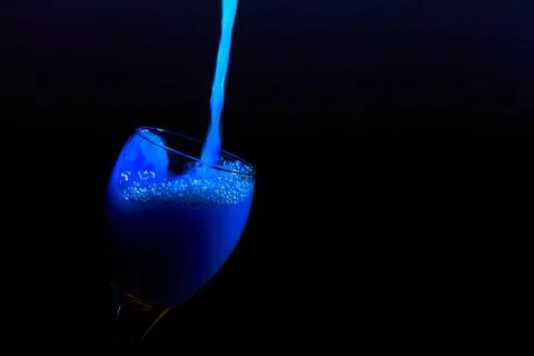 Fresh coctail on the black Stockfoto's