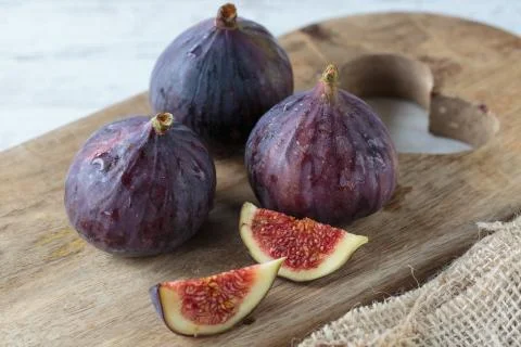 Fresh dark figs Stock Photos