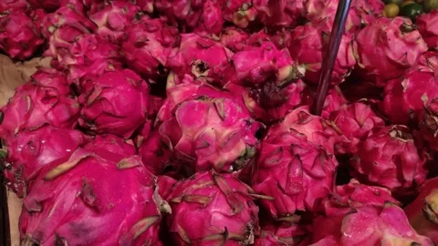 Fresh dragon fruit Video stock 149861192