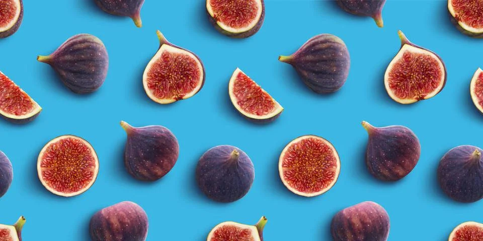 Fresh figs seamless pattern on blue color background, flat lay, top view F... Stock Photos