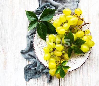 Fresh green grape Stock Photos