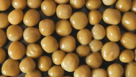 Fresh green peas rotating close up. Stock Footage 184472004