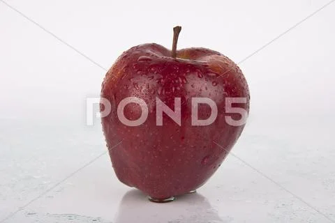 Fresh Juicy Apples on white Stock Photos