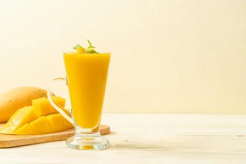 Fresh mango smoothies Stock Photos