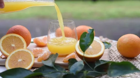 Fresh orange juice Stock Footage 168872114