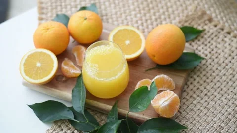 Fresh orange juice Stock-Footage 168872154