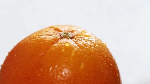 Fresh orange with water Video stock 91724347