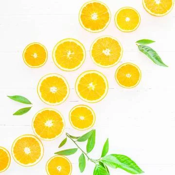 Fresh oranges pattern on white background Creative scandinavian style flat... Foto stock