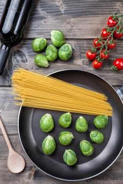 Fresh organic brussel sprouts in a frying pan Stock Photos