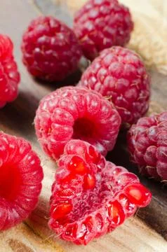 Fresh Organic Raspberry on Rustic Background. 스톡 사진