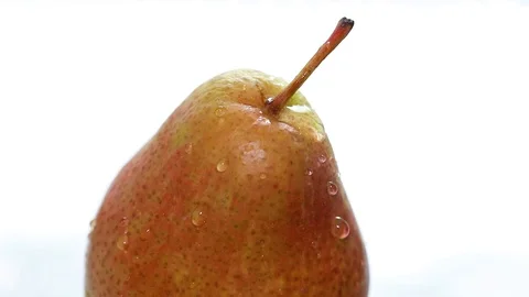 Fresh pear with water Video stock 91724355