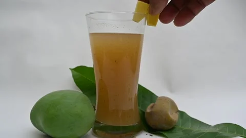 Fresh Raw Mango Panna Summer Drink In Glass. Stockbeeldmateriaal 341907295