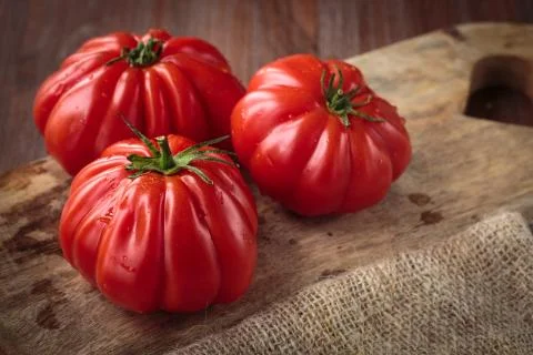 Fresh raw tomatoes Stock Photos