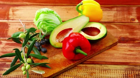 Fresh raw vegetables Vídeos de archivo 25131286