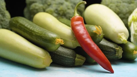 Fresh raw vegetables Stock Footage 140400976