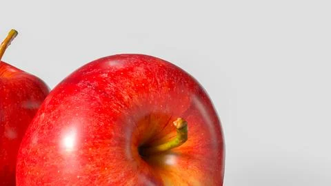 Fresh Red Apples Pair Isolated On Clean Background 3d render.. Ilustração Stock