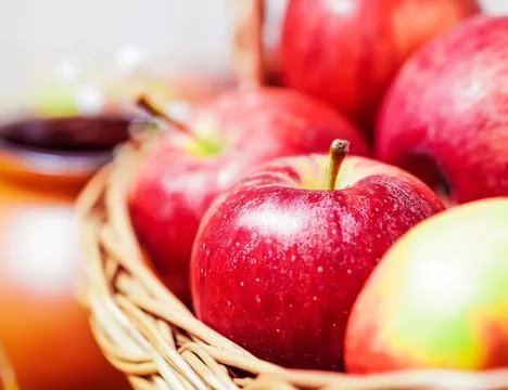 Fresh red apples Stock Photos