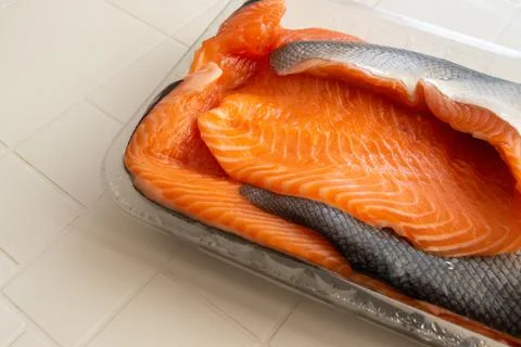 Fresh red fish in the package Stock-Fotos